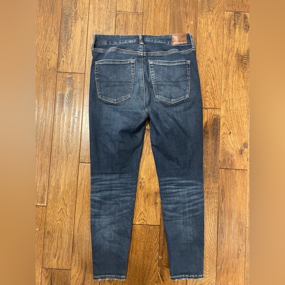 American Eagle Skinny Jean - Picture 2 of 4